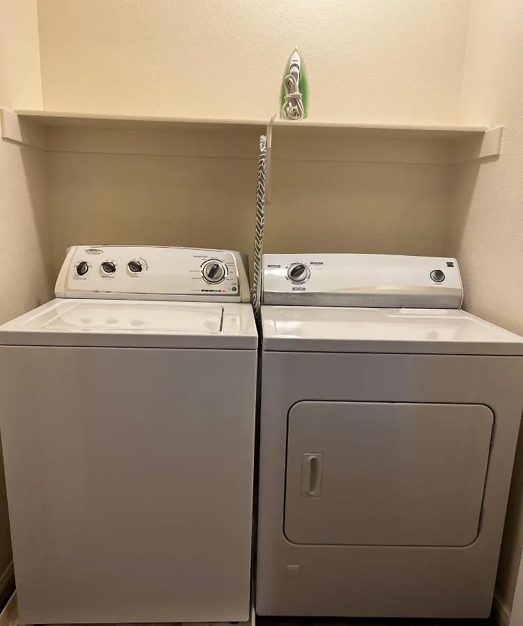 Spacious, Chic 3Bd, Sleeps 8 Convenient To Everything Las Vegas Homestay
